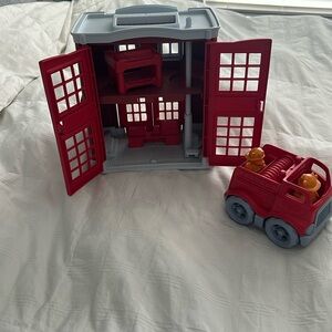 Green Toys Firehouse